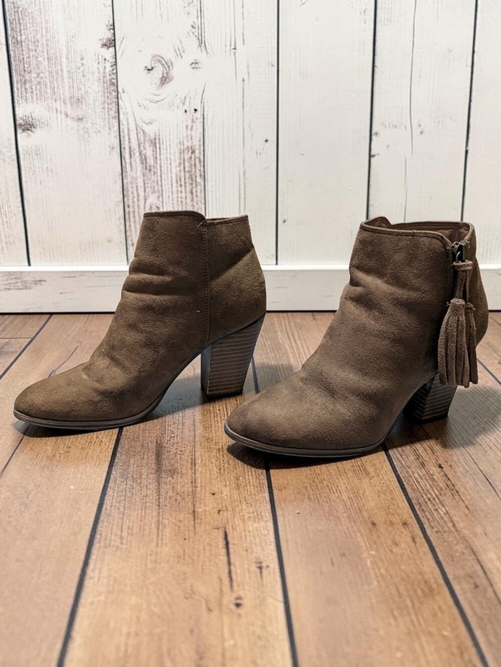 Merona Brown Tassel Zip Block Heel Ankle Booties Size 7
